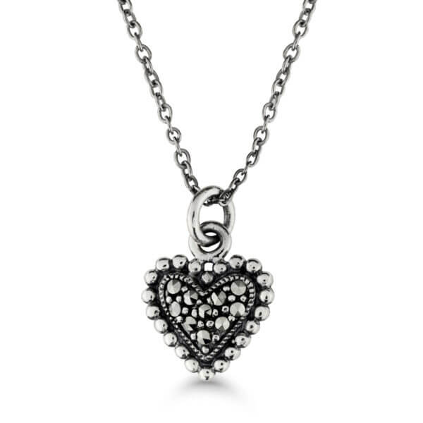 Markasiitti kaulakoru sydän hopeaa