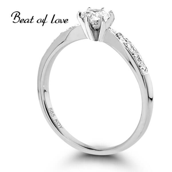 Beat of Love -timanttisormus solitaire 0.41 W/SI1-9552