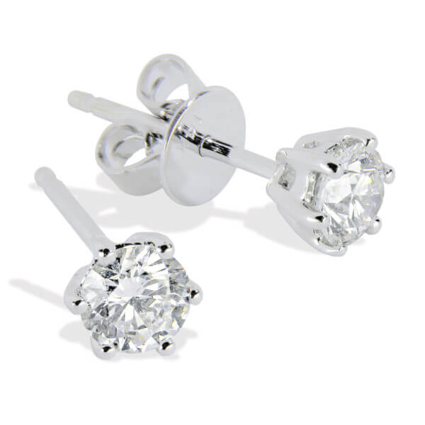 Timanttikorvakorut kruunu