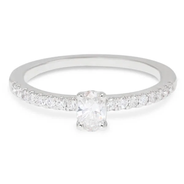 Beat of Love Created Diamonds ovaali sivutimanteilla valkokultaa