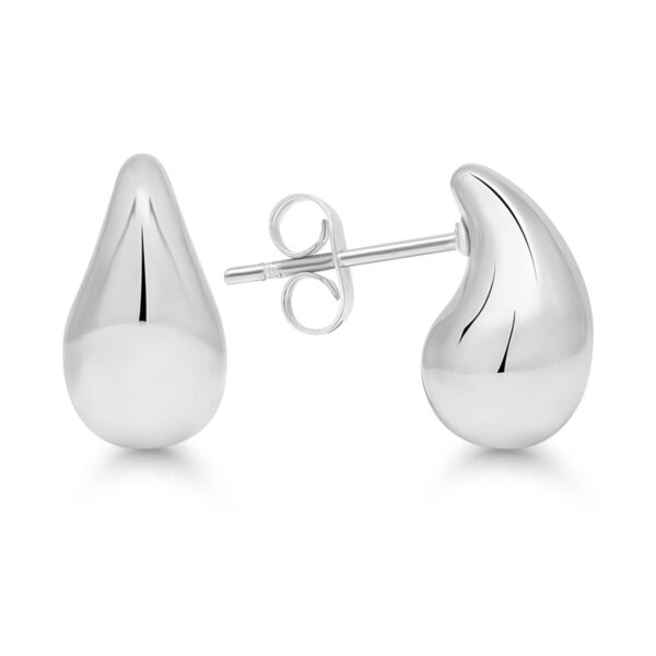 Teräskorvakorut pisara