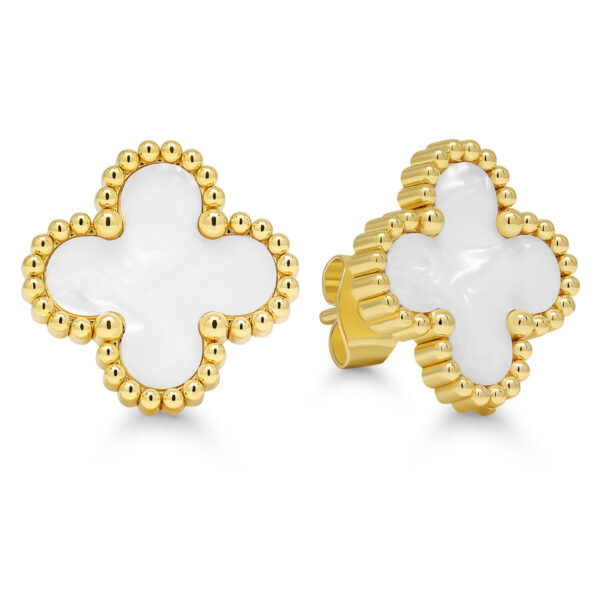 Kullatut teräskorvakorut helmiäinen kukka