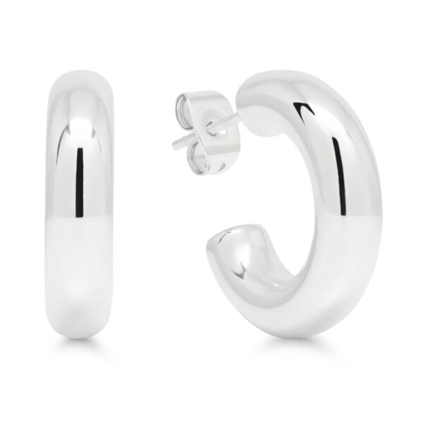 Teräskorvakorut tappikiinnityksellä hopeoitu