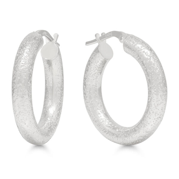 Rodinoidut hopearenkaat, ulkohalkaisija 23,5mm